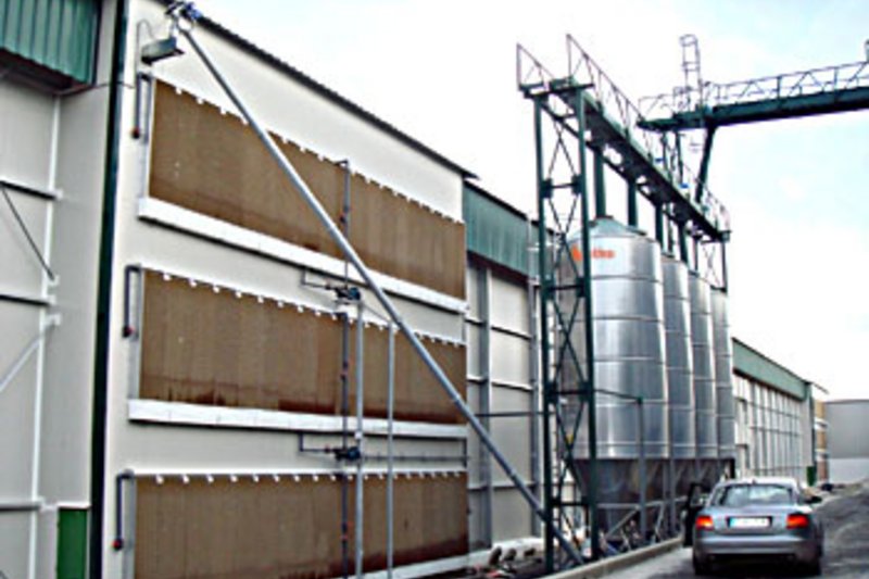 Испания: новое помещение на 150000 несушек Испания: новое помещение на 150000 несушек