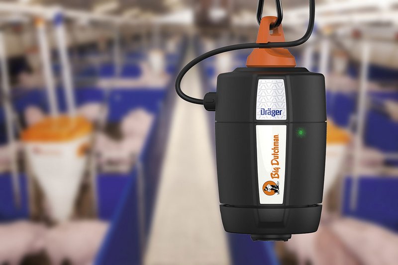 Свиноводство: вид на подвешенный датчик DOL 53 