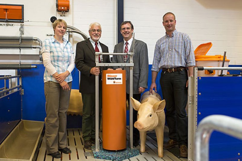 Schweinehaltung: Düsser Wühlturm für mehr Tierwohl