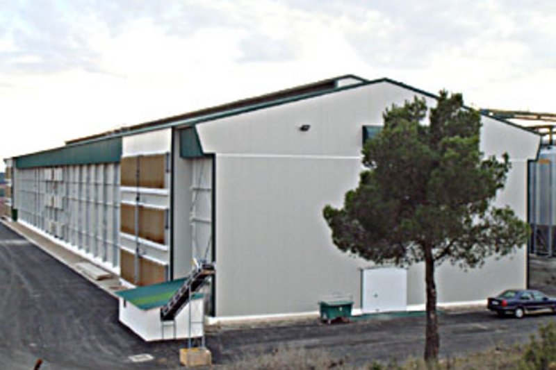 Испания: новое помещение на 150000 несушек Испания: новое помещение на 150000 несушек