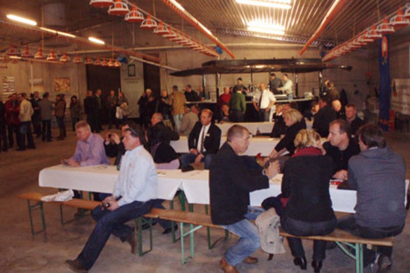 Открытие шести птичников на 324.000 голов