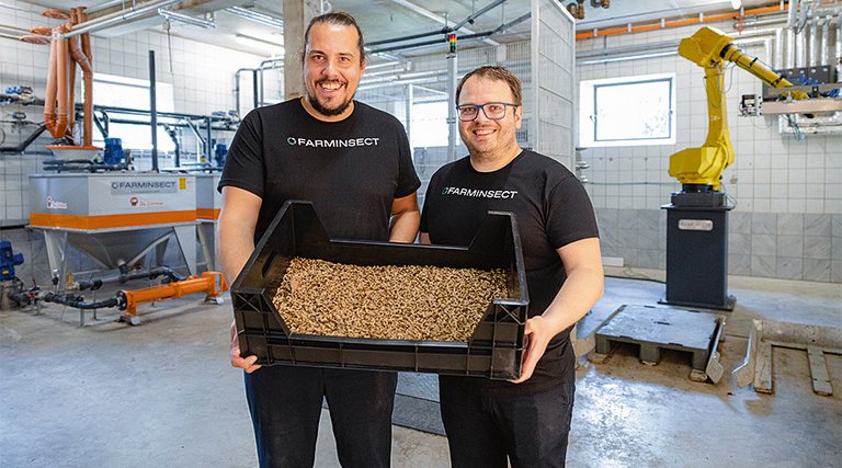 Довольные лица FarmInsect 