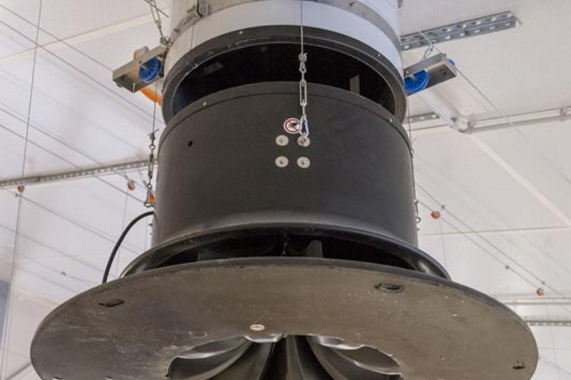 Приточный камин Fumus в птицеводческом помещении